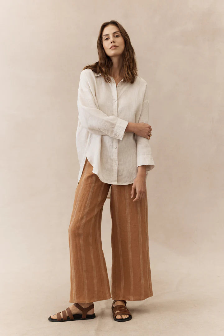 Little Lies / Boyfriend Linen Shirt  - Natural