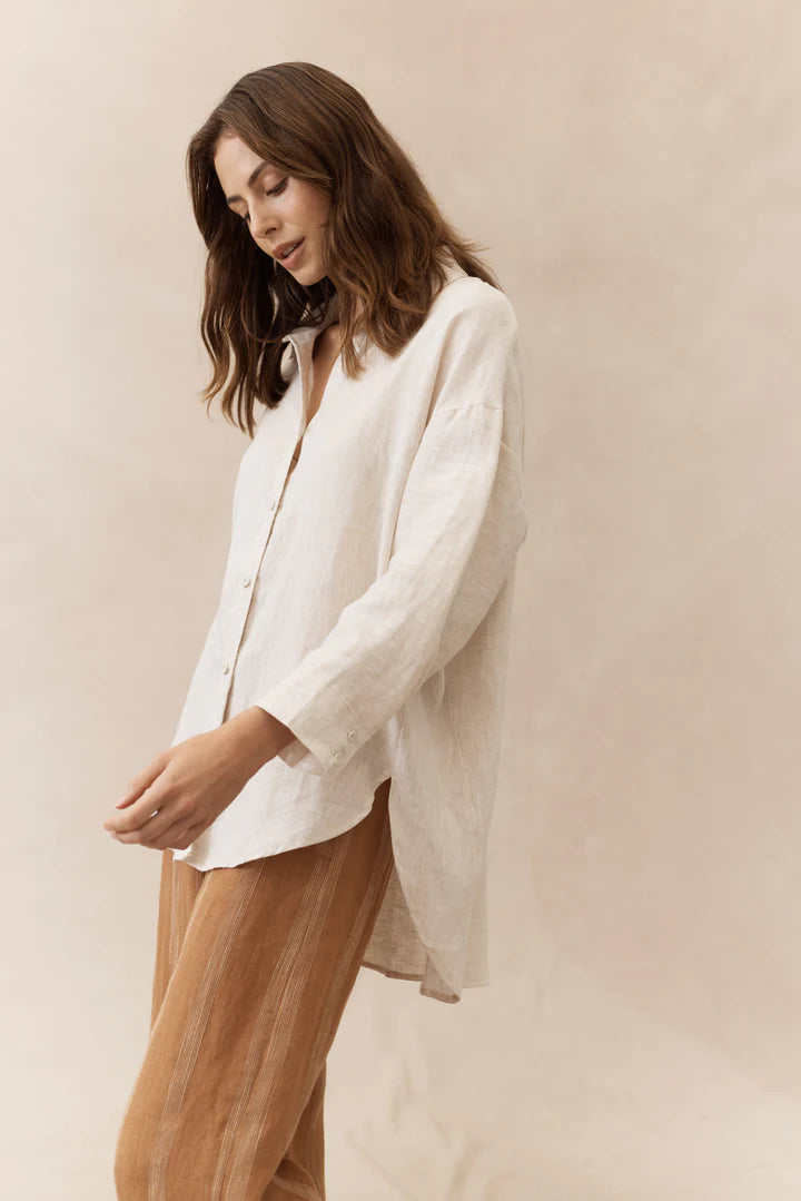 Little Lies / Boyfriend Linen Shirt  - Natural