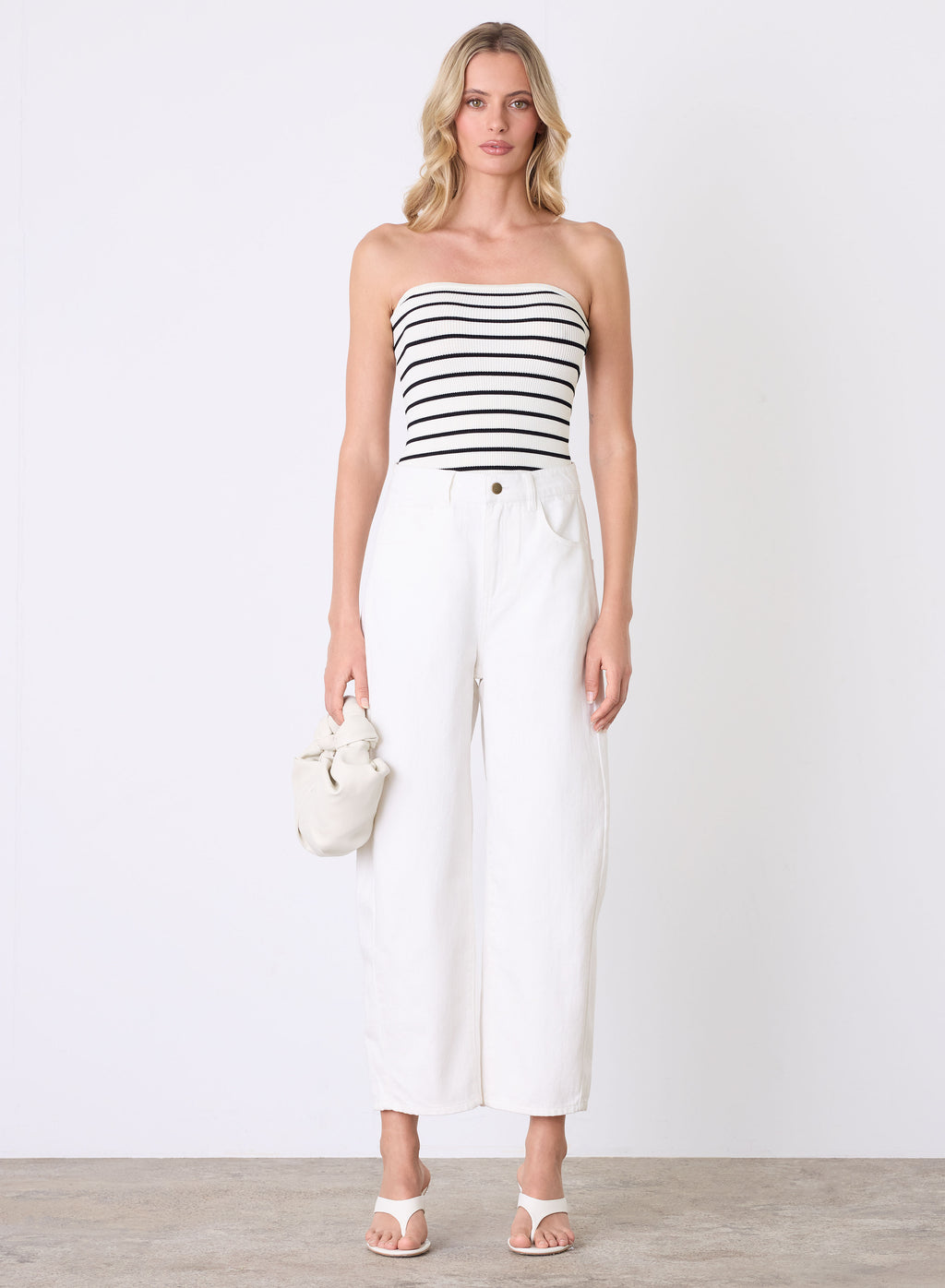 Esmaee / Inlet Barrel Jean