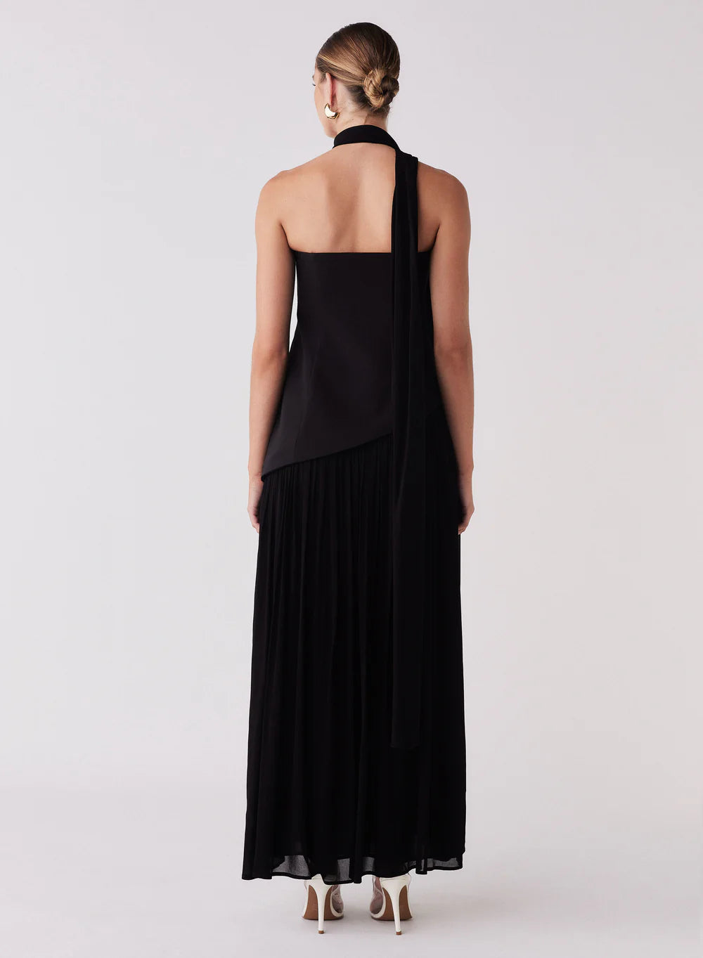 Esmaee / Viewpoint Maxi Dress Black