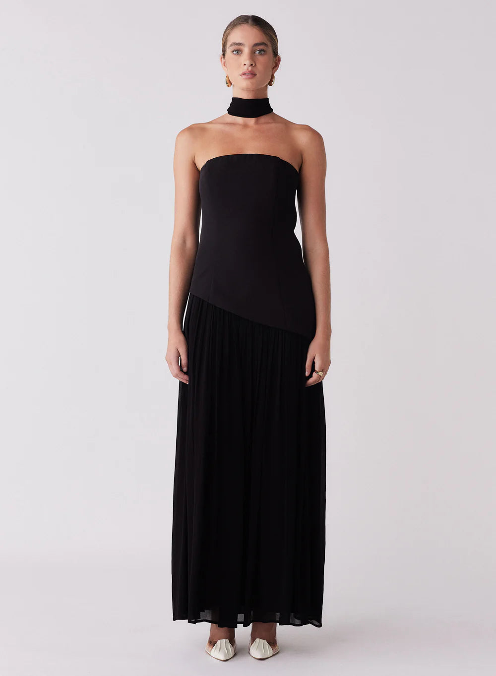 Esmaee / Viewpoint Maxi Dress Black