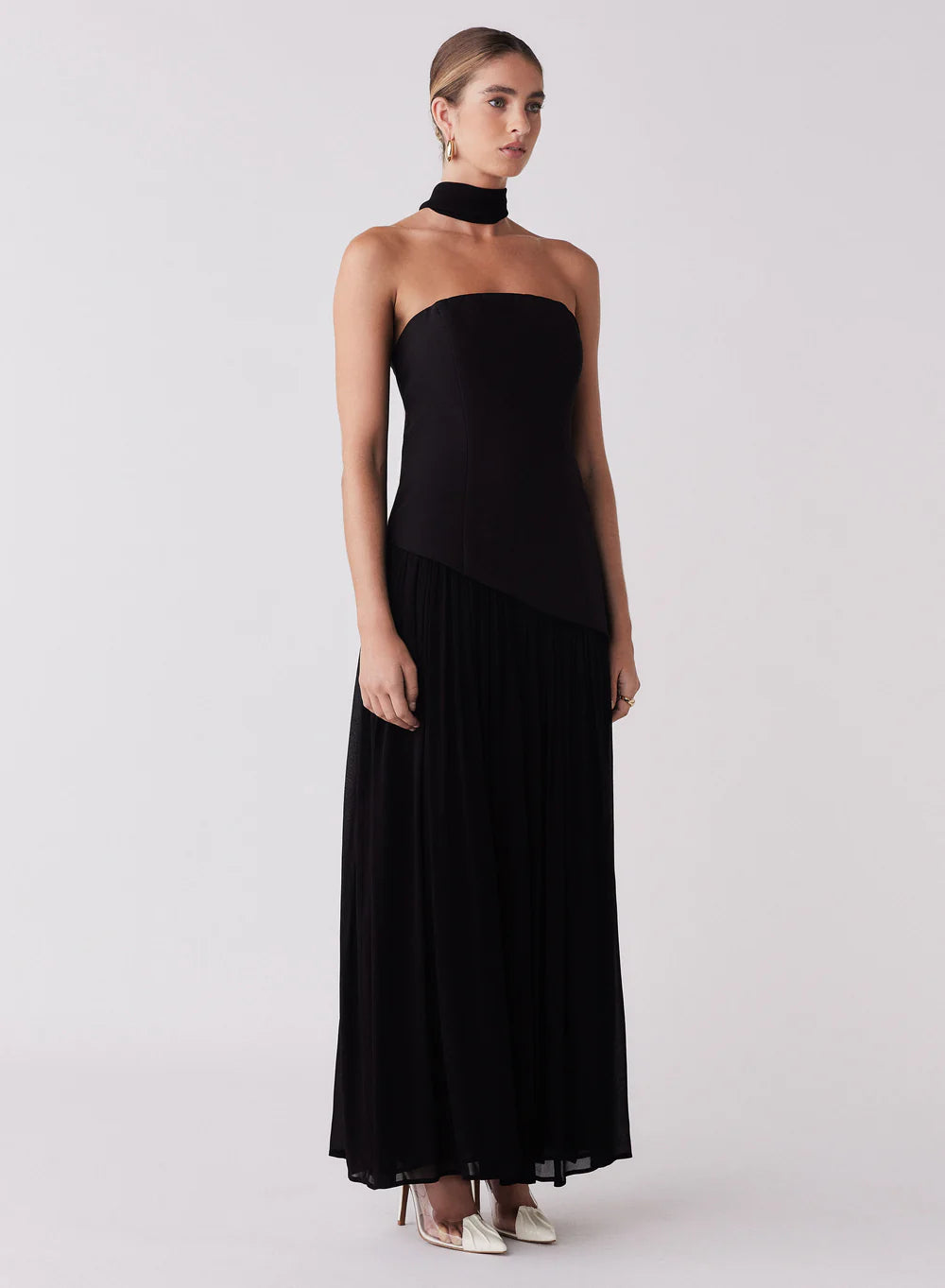 Esmaee / Viewpoint Maxi Dress Black