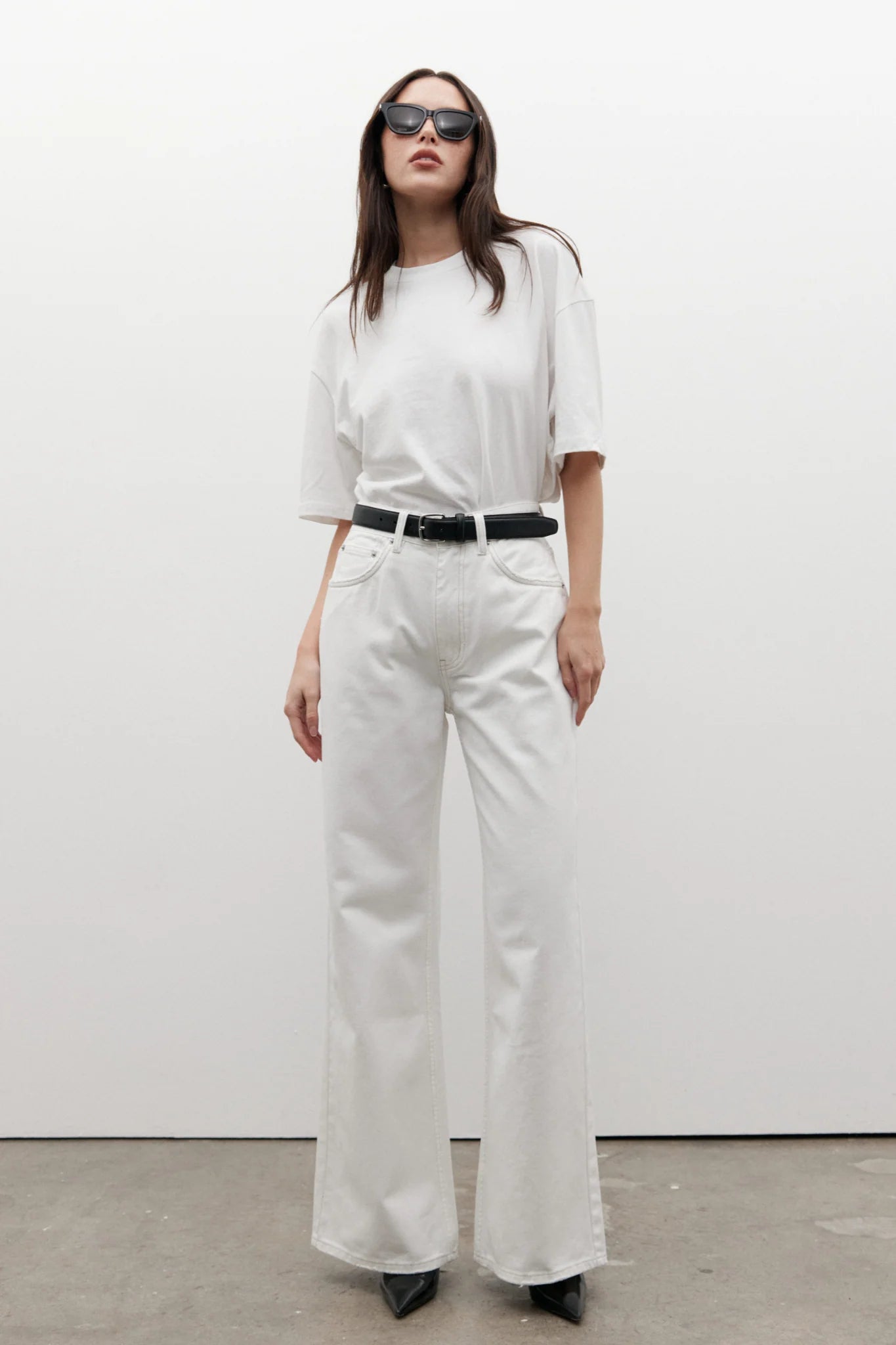 Bayse Jonas Boyfriend Tee White