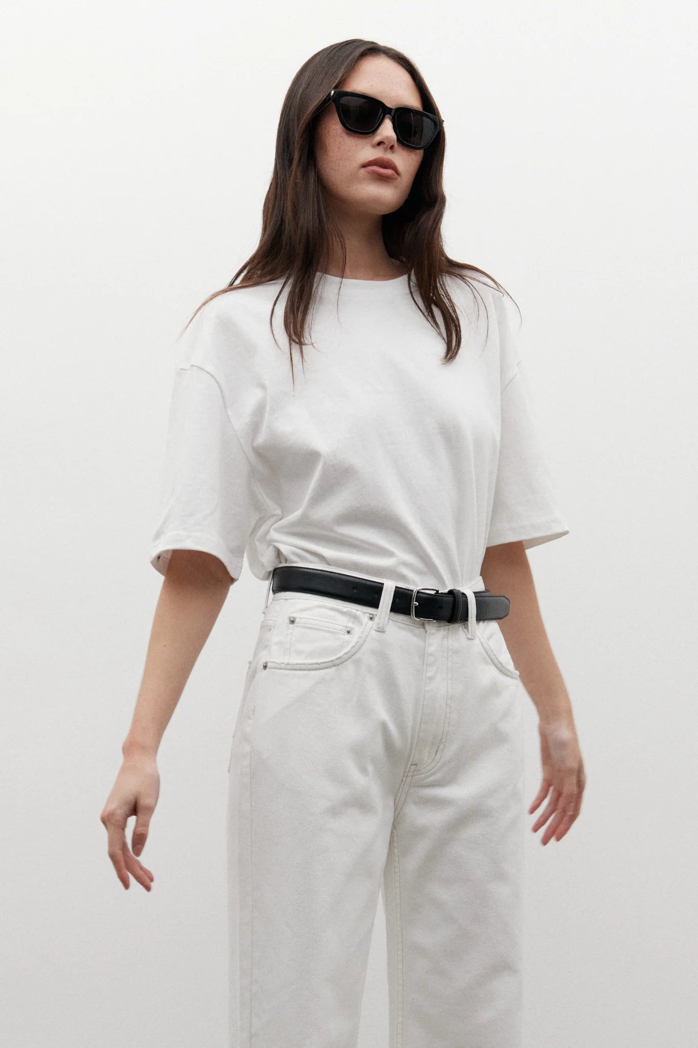 Bayse Jonas Boyfriend Tee White