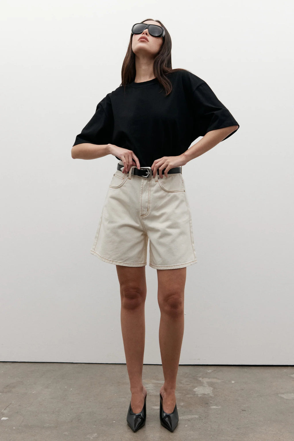 Bayse / Jonas Boyfriend Tee White