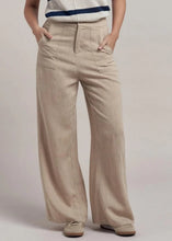 Load image into Gallery viewer, lLittle Lies / Billie Pants Camel