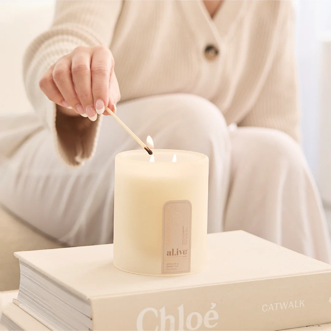 al.ive body | Soy Candle Apricot & Sweet Fig