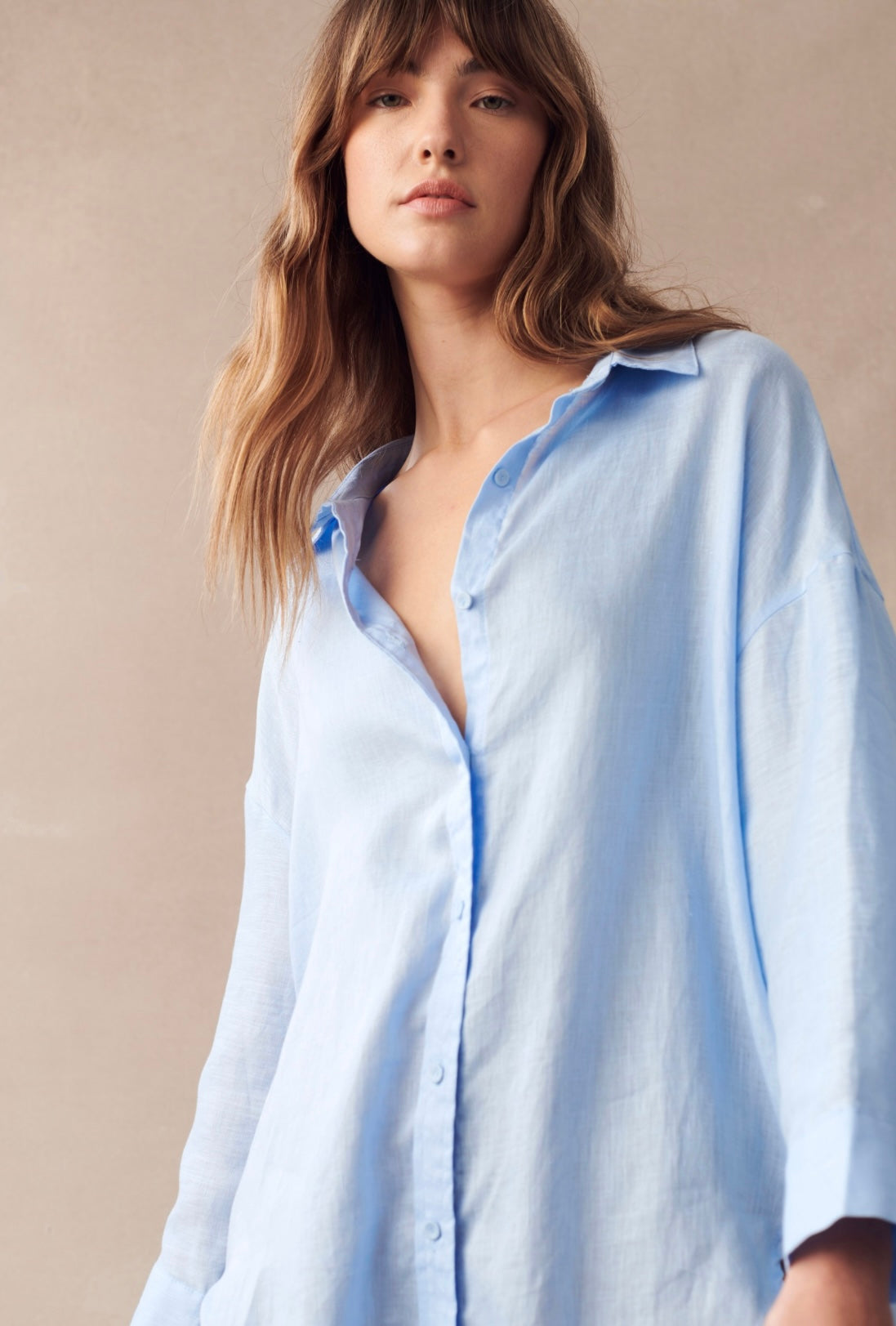 Little Lies / Boyfriend Linen Shirt Light Blue