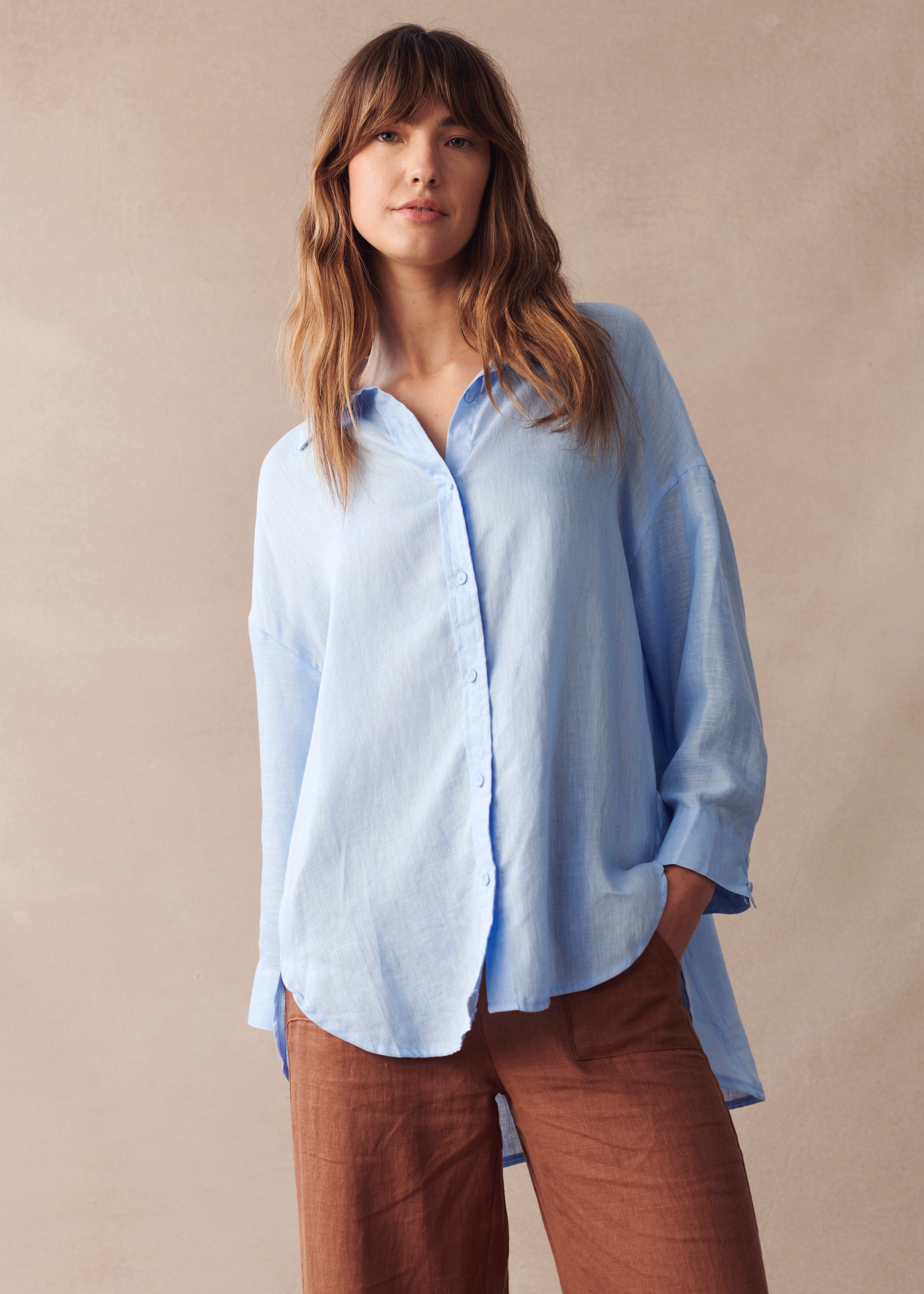 Little Lies boyfriend linen shirt light blue