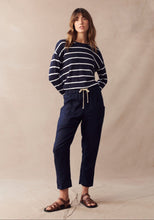 Load image into Gallery viewer, Little Lies / Luxe Linen Pant Navy