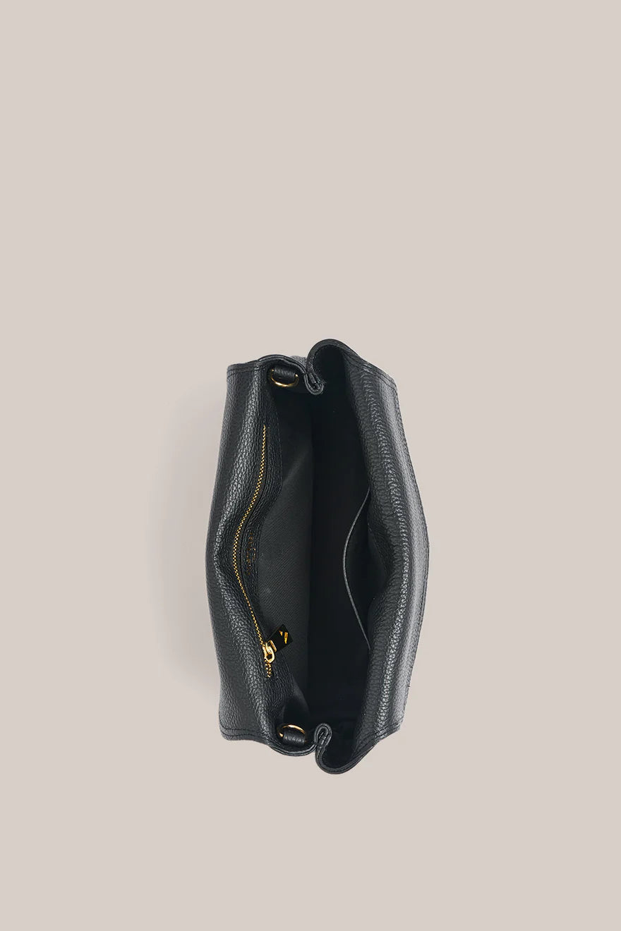 Verstirsi / Sloane Black Leather Convertible Clutch