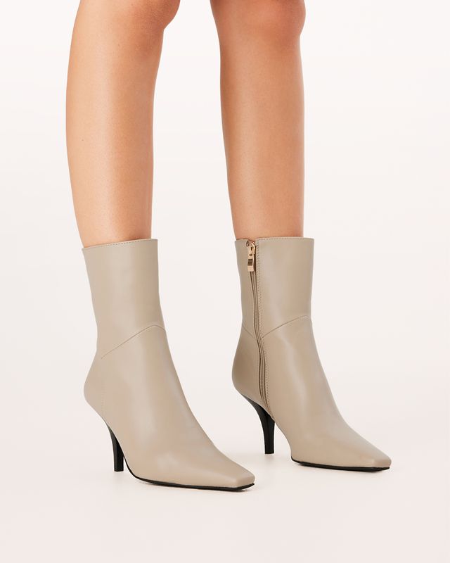 Billini / Oaklen Boot Stone