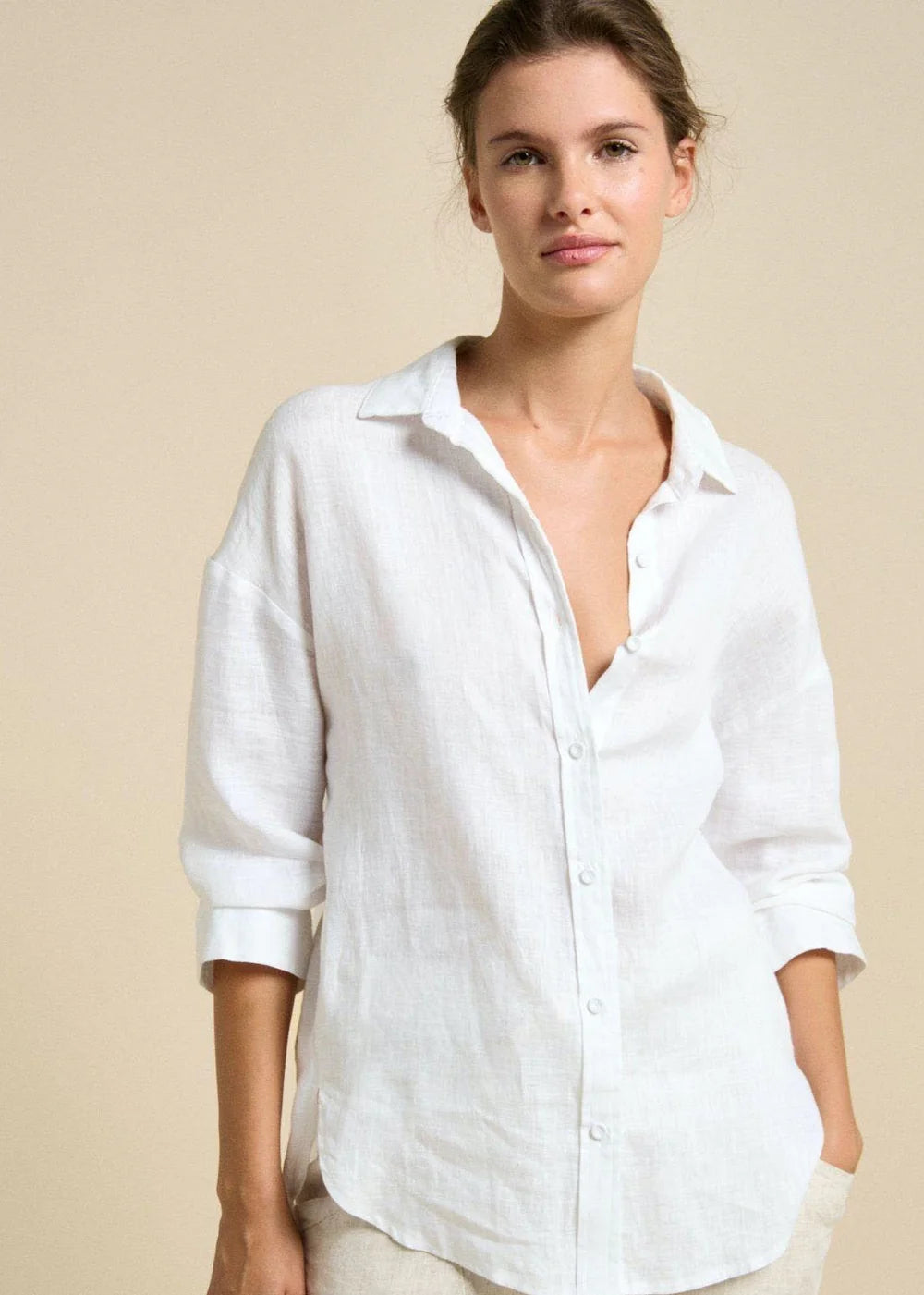 Little Lies / Linen Boyfriend Shirt - White
