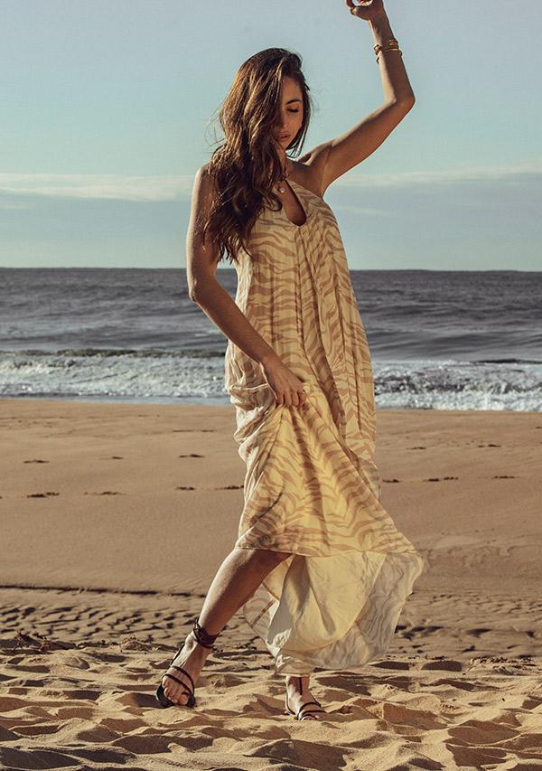 MINISTRY OF STYLE| Healani Strap Dress